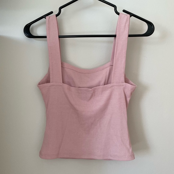 Pink Tank - Picture 2 of 3